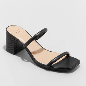 Women’s Sandals